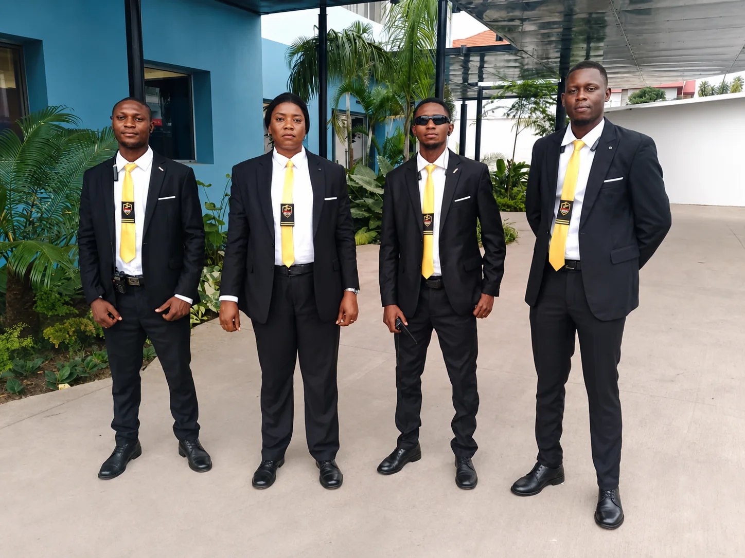 Équipe de protection professionnelle AMAZONE en tenue de représentation